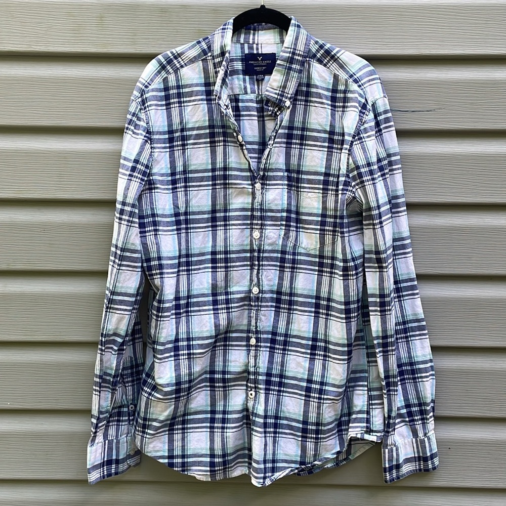AEO Plaid Button-Down Relaxed Shirt